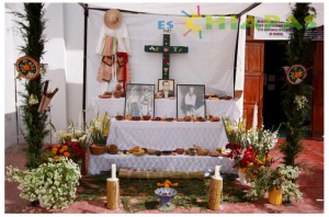 Altar Zoque en la Iglesia de San Pascualito Altar Zoque en la Iglesia de San Pascualito